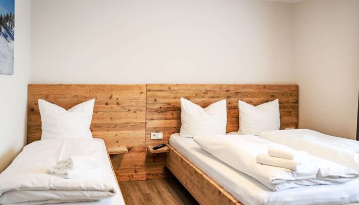 4345944-BvWe6XSXnxJQ3YUkQ3yNyXSo-6542507