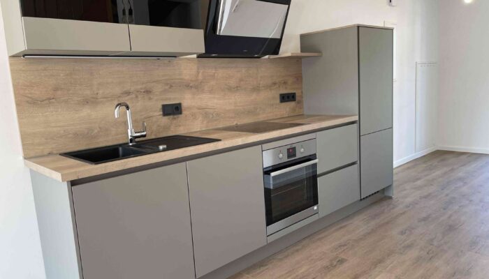 3056186-jbgzGCG5nAr3bKHWcHP5ogiX-photo