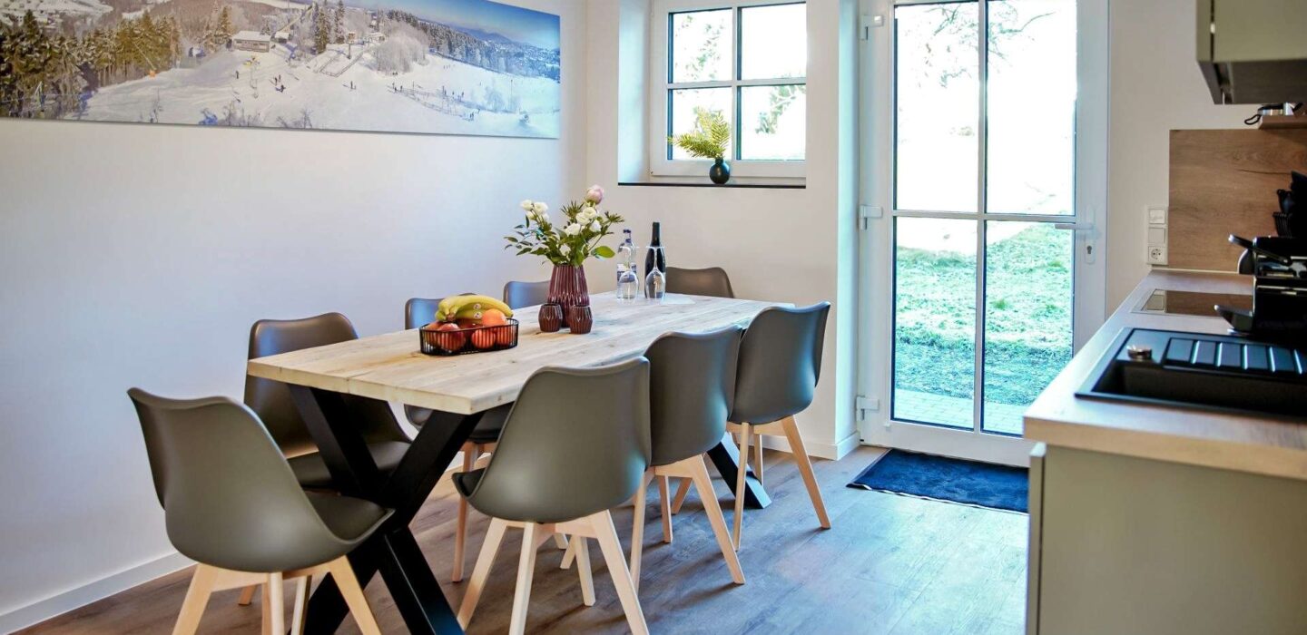 3056258-1QyrCUJbyoBui8xeVLTBENcC-665caced-4ab4-45dc-83e8-8baa180a0ddd