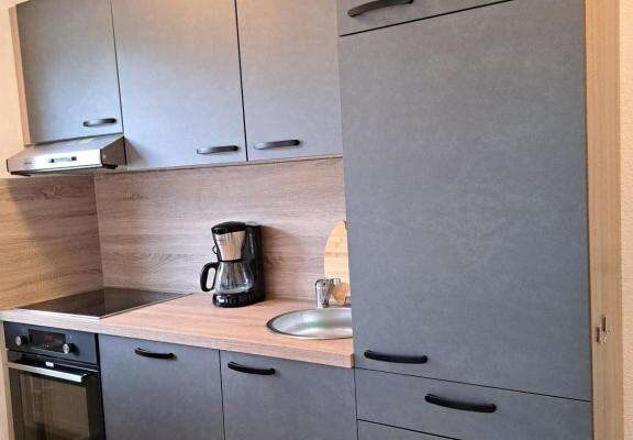 3056252-yyFzm1T1N7v32SC7HjxSGcee-0d002eb2-1675-47cb-8525-ffebf9199b7a